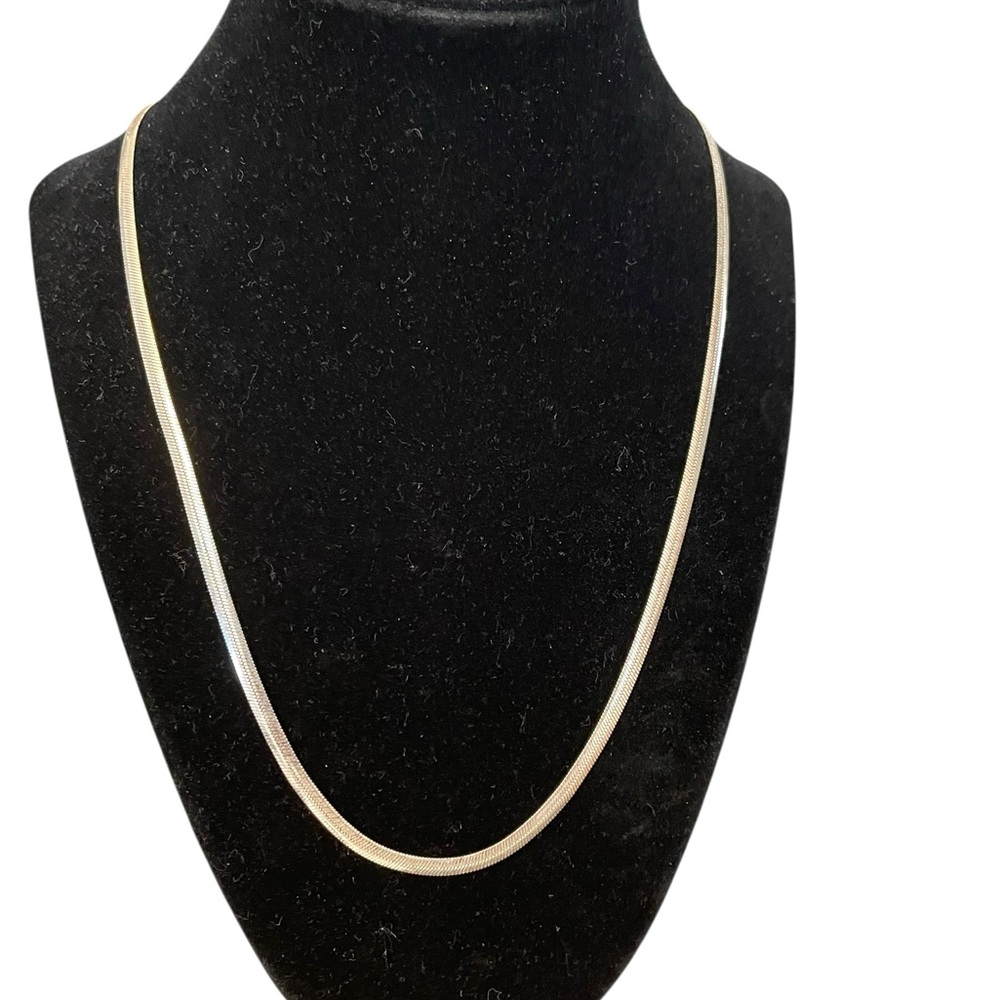 Vintage Italy Herringbone Style Necklace, 24", 14g.